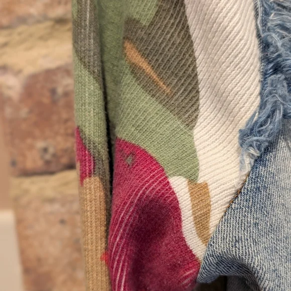 Desigual Embellished Light Wash Denim Jacket with Multicolor Floral Sleeves - Picture 5 of 9